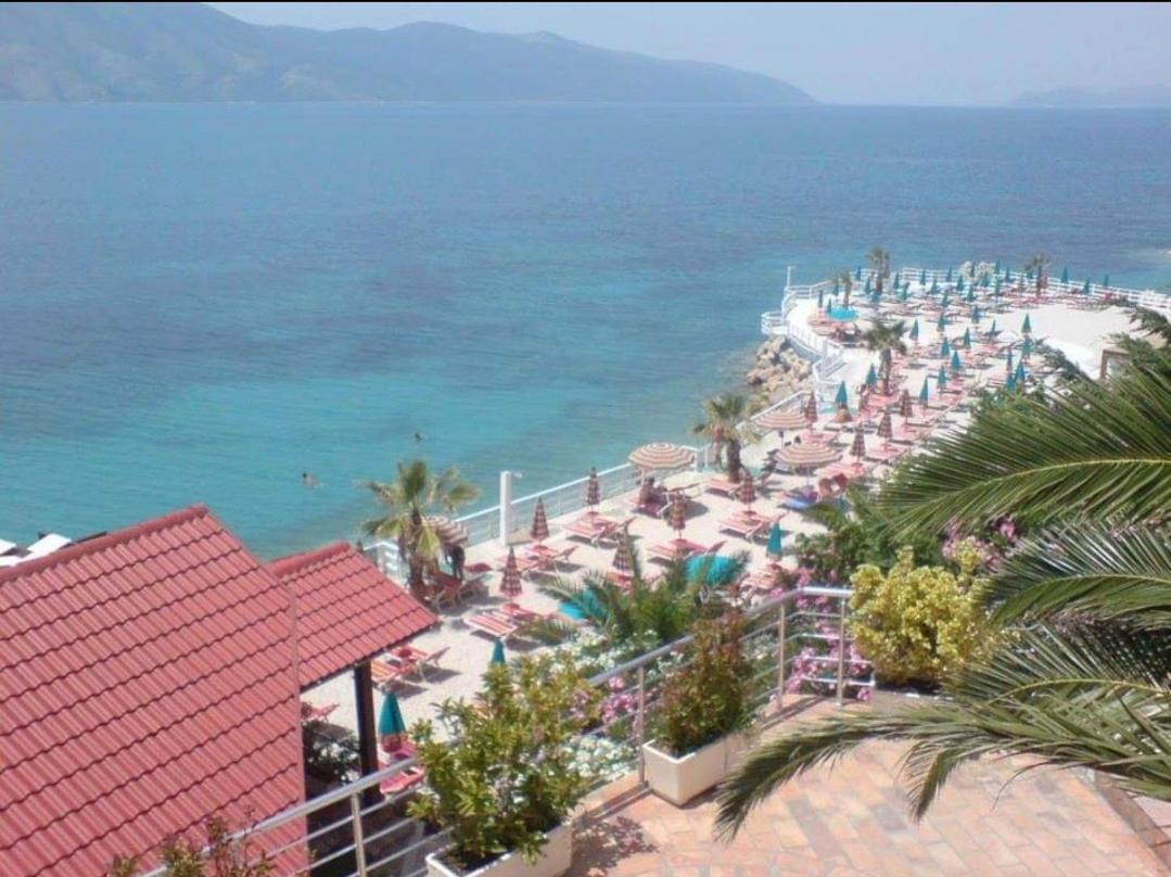 Hotel Roi Radhimë 외부 사진