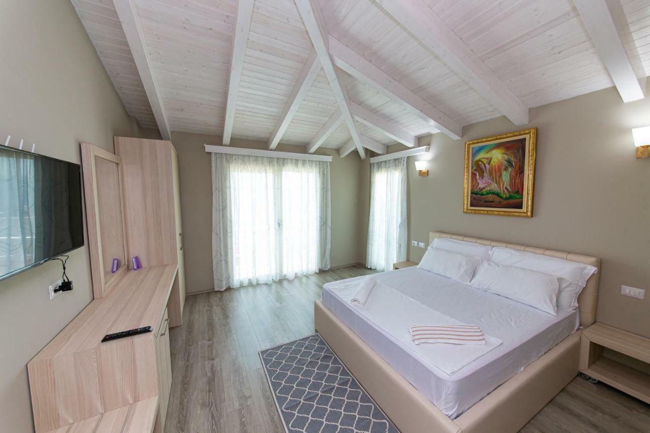 Hotel Roi Radhimë 외부 사진