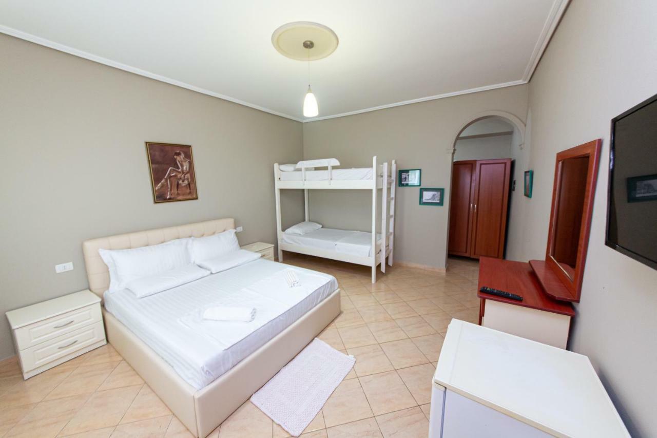 Hotel Roi Radhimë 외부 사진